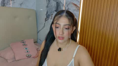  ALYSSA   online show from 04/27/26, 07:01