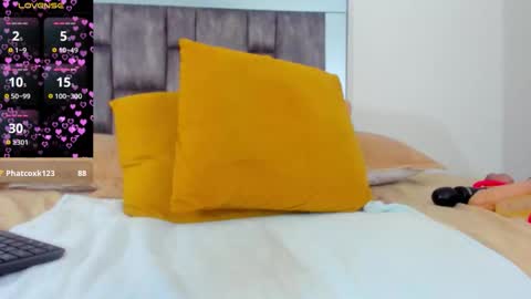 alyssia online show from 11/26/25, 03:02