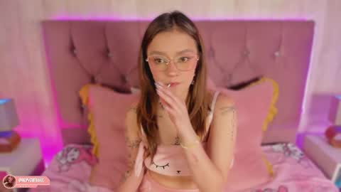 Alyy online show from 04/13/26, 09:09