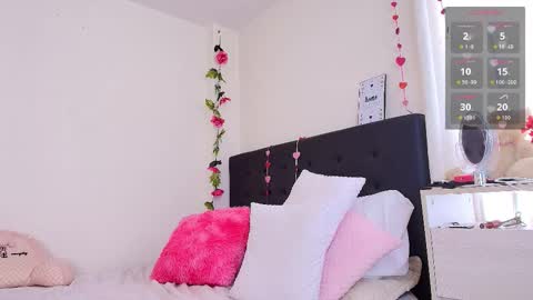 Isabella online show from 09/11/25, 07:03