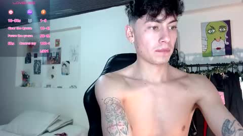 Snapshot of amad696 chatting on 11/21/25, 10:41 Amad Passer x guests Independent model online show from 11/21/25, 10:41