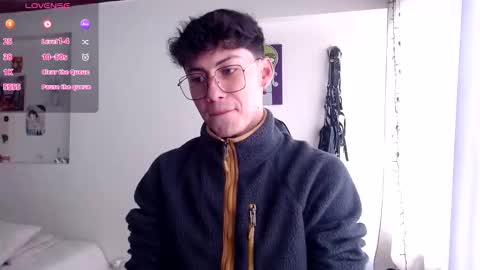 Amad Passer x guests   Independent model online show from 01/12/26, 07:30