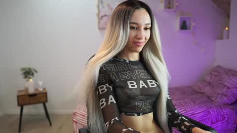 Amai  Liu online show from 01/18/25, 10:39