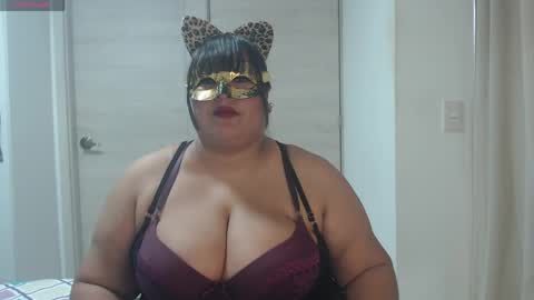 amaia_char online show from 04/15/26, 12:01