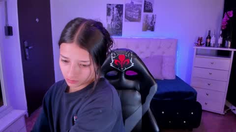 B I A N C A online show from 01/07/25, 03:24