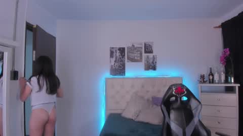 B I A N C A online show from 01/28/25, 07:22