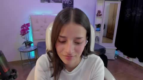 B I A N C A online show from 05/22/26, 07:52