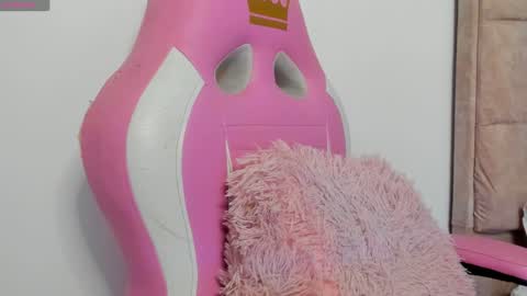 Snapshot of amaia_mendoza chatting on 01/29/25, 09:28 Amaia Mendoza online show from 01/29/25, 09:28