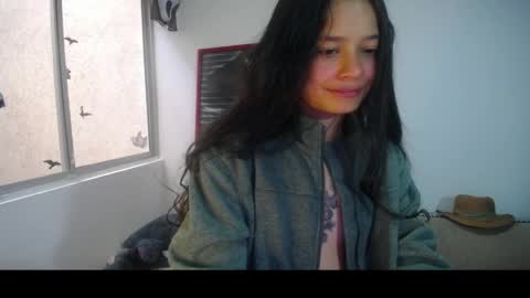 Amaia online show from 05/11/26, 02:45