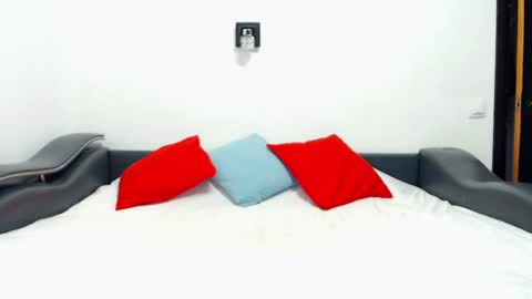 amali2015 online show from 04/17/26, 01:03