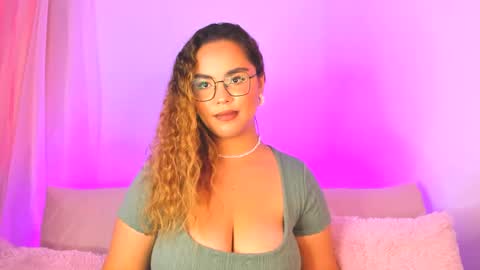 amalia bennet online show from 03/05/25, 09:48