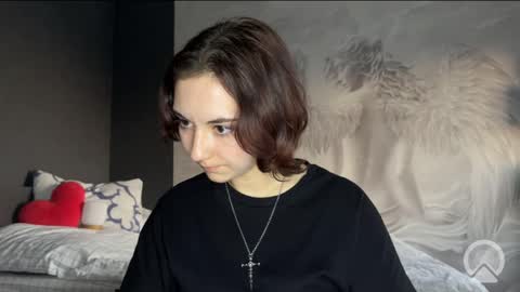 amalia_lambert13 online show from 05/20/26, 06:47