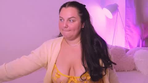 amalia_minkxx online show from 09/17/25, 10:28