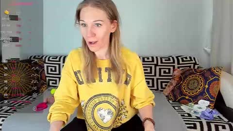 Amalia online show from 03/24/26, 08:08