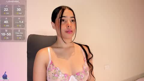 Amalia    real MIA  online show from 04/12/26, 12:37