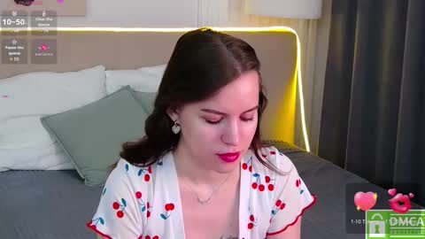 Snapshot of amaliabell chatting on 09/26/25, 01:15 Amalia online show from 09/26/25, 01:15