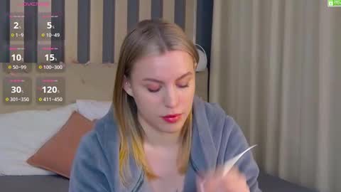 Snapshot of amaliabell chatting on 01/16/26, 01:26 Amalia online show from 01/16/26, 01:26