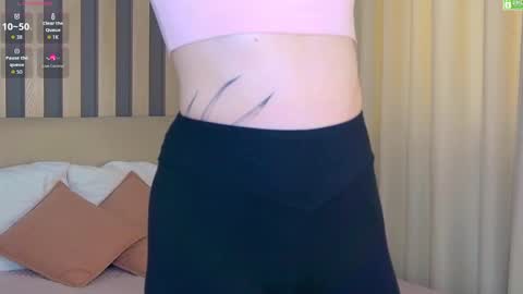 Snapshot of amaliabell chatting on 03/20/26, 01:27 Amalia online show from 03/20/26, 01:27