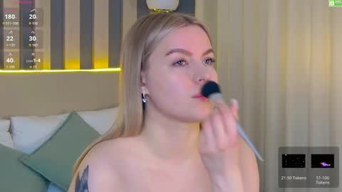 Snapshot of amaliabell chatting on 04/03/26, 01:09 Amalia online show from 04/03/26, 01:09