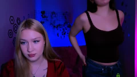 Amalia online show from 04/17/26, 08:12