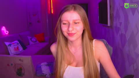 Snapshot of amaliaqueen999 chatting on 01/12/25, 04:29 Amalia online show from 01/12/25, 04:29