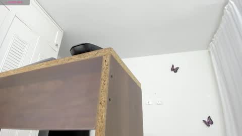 Snapshot of amalix23 chatting on 03/04/26, 03:01 Amalia Ig online show from 03/04/26, 03:01