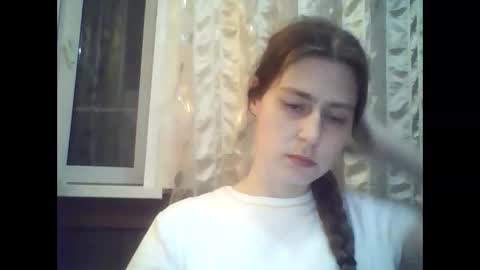 Dog mama online show from 04/11/26, 09:19