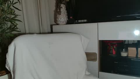 Angel or Demon online show from 03/31/26, 10:37