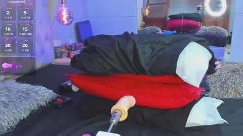 amanda29_ online show from 11/25/25, 11:05