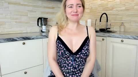 Snapshot of amanda___grey chatting on 05/01/26, 06:01 Amanda insta amanda grey online show from 05/01/26, 06:01