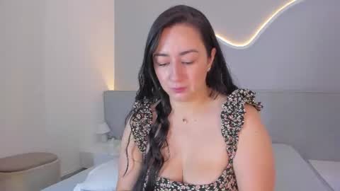 amanda_benz_ online show from 06/16/26, 11:13