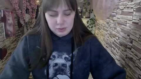 amanda_bright_ online show from 10/11/25, 11:09