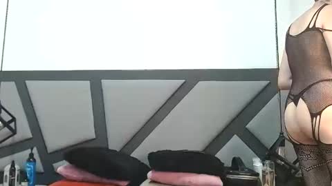 Snapshot of amanda_ramirez chatting on 05/10/26, 03:06 amanda_ramirez online show from 05/10/26, 03:06