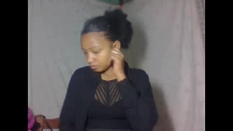 amandaaa25 online show from 10/09/25, 02:31