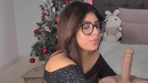 Amanda online show from 11/30/25, 01:04