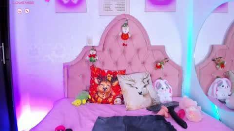 amandalee26 online show from 12/03/25, 06:50