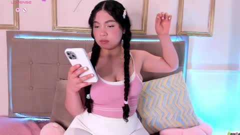 amandalee26 online show from 04/07/26, 10:09