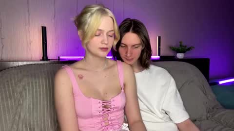 Snapshot of amandatalk chatting on 03/08/25, 05:17 amandatalk online show from 03/08/25, 05:17