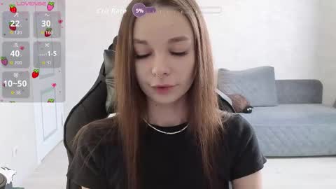 Snapshot of amaneli chatting on 02/20/26, 10:38 Mila online show from 02/20/26, 10:38