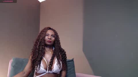 luna online show from 02/14/25, 11:53