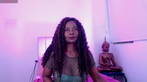 luna online show from 03/12/25, 10:59