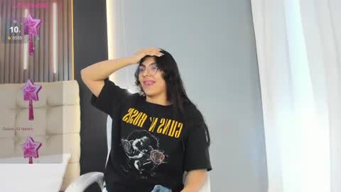      online show from 06/24/26, 02:38