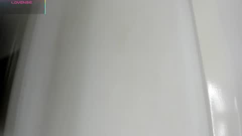 amara_rousse online show from 09/14/25, 11:31