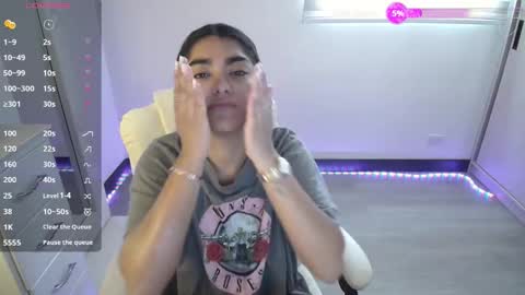 amara_silk online show from 03/22/26, 08:23