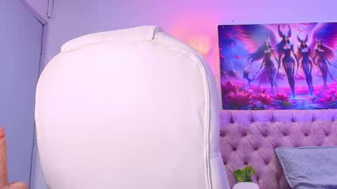 Amara Vega  online show from 03/06/25, 05:43