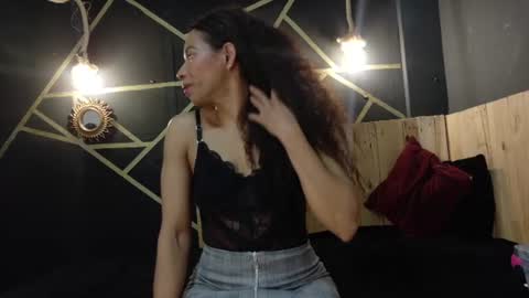 amara_vex online show from 07/01/26, 12:40