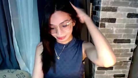 BELLA online show from 01/11/26, 01:49