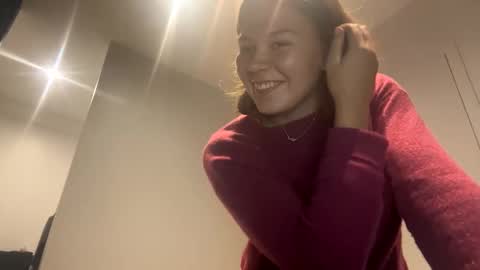 Amara Elise online show from 01/16/25, 10:02