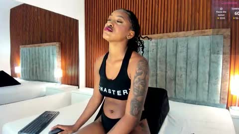 Snapshot of amarafierce chatting on 11/13/25, 12:15 Amara online show from 11/13/25, 12:15