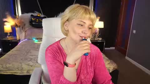 Sofia online show from 07/03/26, 01:06